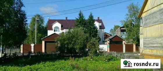 Дом 350 м² на участке 5 сот. на продажу в Тарко-Сале Тарко-Сале