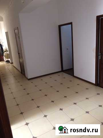 6ная квартира, 135 м², 2/3 эт. на продажу в Малгобеке Малгобек - изображение 1