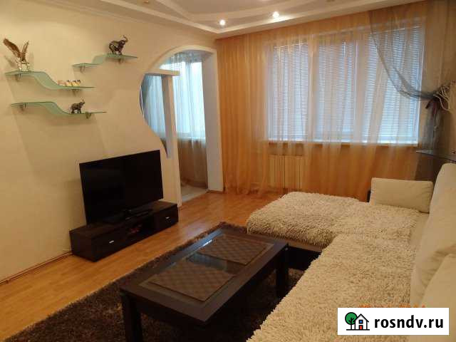 3-комнатная квартира, 68 м², 2/9 эт. в аренду посуточно в Набережных Челнах Набережные Челны - изображение 1