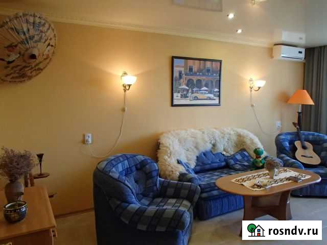 3-комнатная квартира, 72 м², 3/5 эт. в аренду посуточно в Феодосии Феодосия - изображение 1