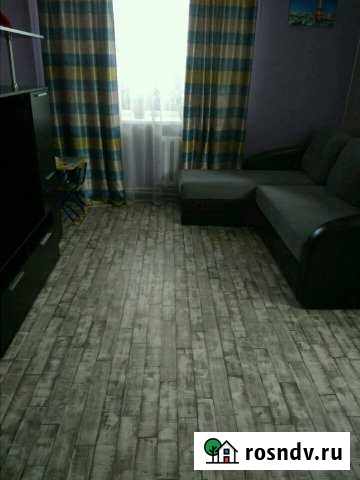 2-комнатная квартира, 45 м², 3/3 эт. в аренду посуточно в Соль-Илецке Соль-Илецк - изображение 1