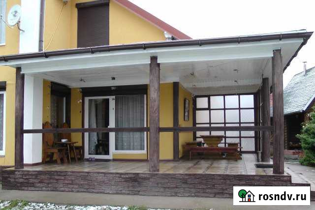 Дом 220 м² на участке 6 сот. в аренду посуточно в Зеленоградске Зеленоградск - изображение 1