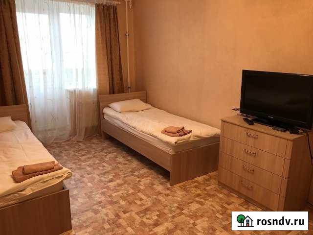 1-комнатная квартира, 35 м², 4/5 эт. в аренду посуточно в Боровичах Боровичи - изображение 1