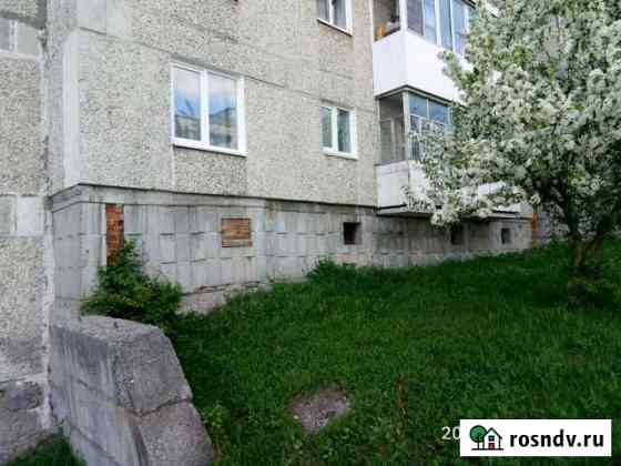 4-комнатная квартира, 73 м², 1/5 эт. на продажу в Карпинске Карпинск