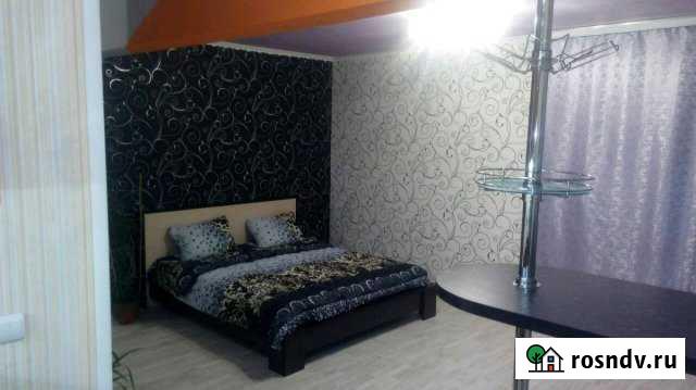 Квартира-студия, 37 м², 1/4 эт. в аренду посуточно в Усолье-Сибирском Усолье-Сибирское - изображение 1