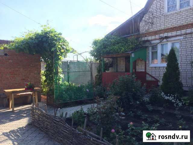 Дом 156 м² на участке 1 сот. на продажу в Пугачеве Пугачев - изображение 1