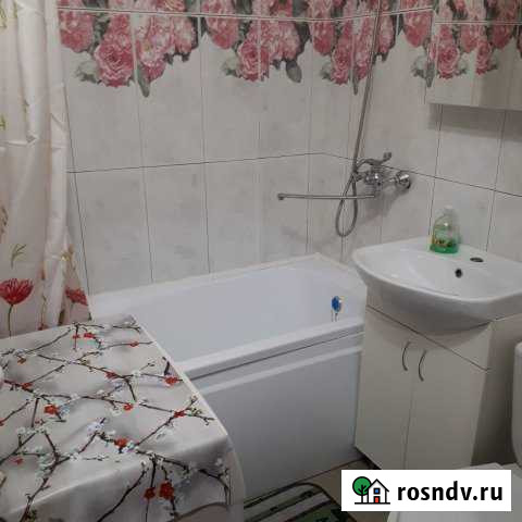 2-комнатная квартира, 46 м², 3/5 эт. в аренду посуточно в Туле Тула - изображение 1