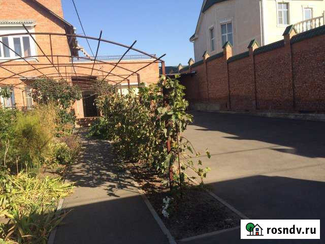 Дом 48 м² на участке 19 сот. в аренду посуточно в Ростове-на-Дону Ростов-на-Дону - изображение 1