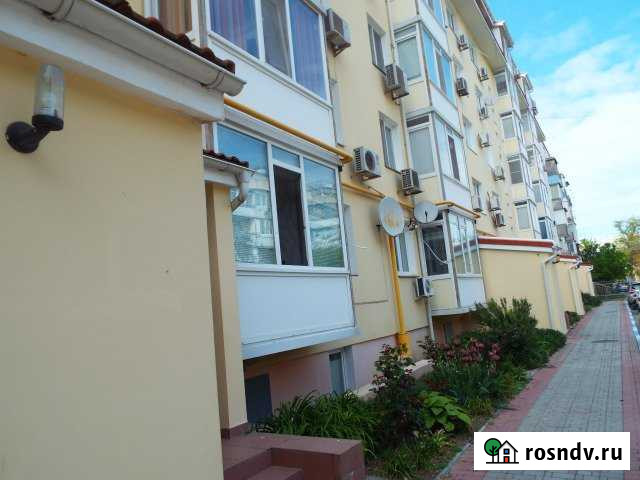 2-комнатная квартира, 55 м², 3/5 эт. на продажу в Феодосии Феодосия - изображение 1