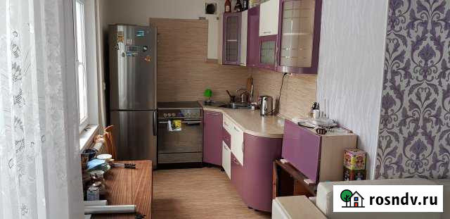 3-комнатная квартира, 54 м², 3/5 эт. на продажу в Стрежевом Стрежевой - изображение 1