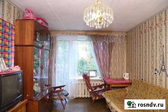 Комната 14 м² в 2-ком. кв., 5/5 эт. на продажу в Гатчине Гатчина - изображение 1