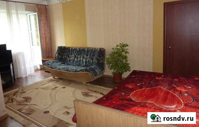 1-комнатная квартира, 31 м², 4/5 эт. в аренду посуточно в Каменске-Уральском Каменск-Уральский - изображение 1