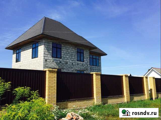 Дом 250 м² на участке 9 сот. на продажу в Рославле Рославль - изображение 1