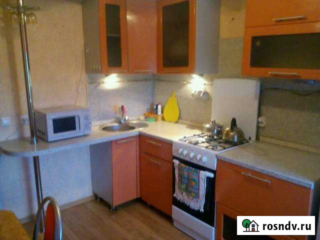 1-комнатная квартира, 31 м², 1/5 эт. в аренду посуточно в Серове Серов - изображение 1