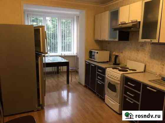 3-комнатная квартира, 105 м², 3/9 эт. в аренду на длительный срок во Владикавказе Владикавказ