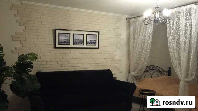 1-комнатная квартира, 41 м², 4/5 эт. в аренду посуточно в Шахтах Шахты - изображение 1