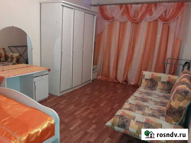 3-комнатная квартира, 61 м², 2/5 эт. в аренду на длительный срок в Мончегорске Мончегорск - изображение 1