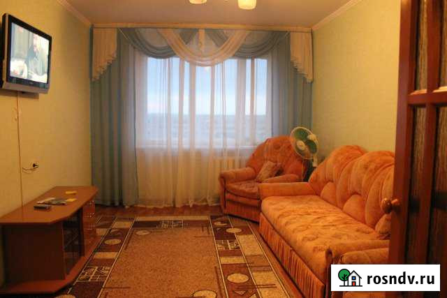 3-комнатная квартира, 77 м², 7/9 эт. в аренду посуточно в Набережных Челнах Набережные Челны - изображение 1