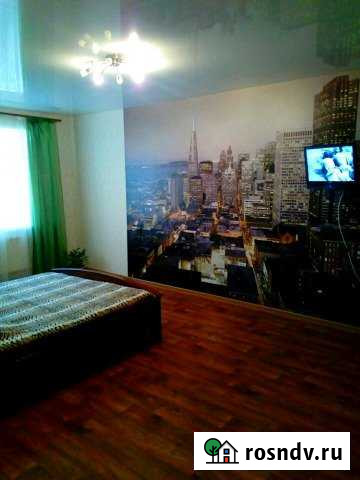 1-комнатная квартира, 40 м², 5/9 эт. в аренду посуточно в Энгельсе Энгельс - изображение 1