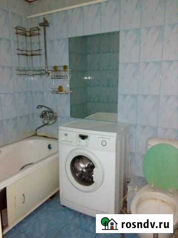 2-комнатная квартира, 50 м², 3/5 эт. в аренду на длительный срок в Ачинске Ачинск - изображение 1