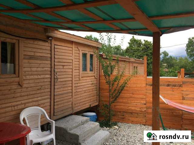 Дом 20 м² на участке 1 сот. в аренду на длительный срок в Геленджике Геленджик - изображение 1