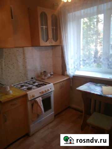 3-комнатная квартира, 46 м², 2/5 эт. в аренду на длительный срок в Саратове Саратов - изображение 1