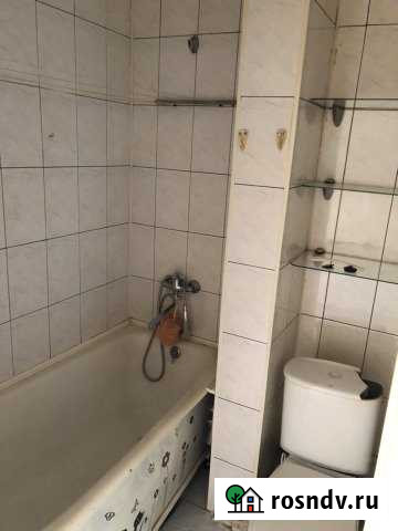 2-комнатная квартира, 43 м², 1/5 эт. на продажу в Междуреченске Кемеровской области Междуреченск - изображение 1