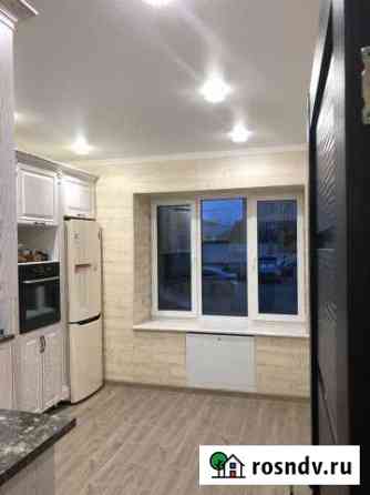 2-комнатная квартира, 60 м², 1/9 эт. на продажу во Владикавказе Владикавказ