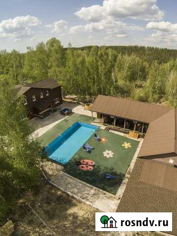 Коттедж 210 м² на участке 10 сот. в аренду посуточно в Тольятти Тольятти - изображение 1