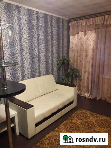 1-комнатная квартира, 32 м², 3/3 эт. в аренду посуточно в Барабинске Барабинск - изображение 1