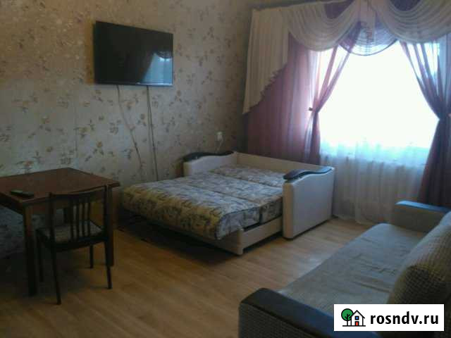 1-комнатная квартира, 36 м², 3/3 эт. в аренду посуточно в Когалыме Когалым - изображение 1