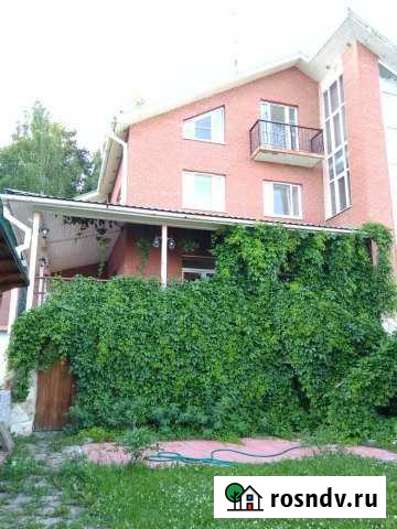 Коттедж 547 м² на участке 15 сот. в аренду посуточно в Горном Щите Горный Щит - изображение 1