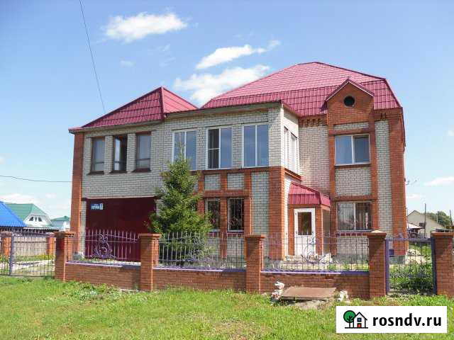 Коттедж 192 м² на участке 10 сот. на продажу в Алейске Алейск - изображение 1