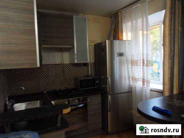 3-комнатная квартира, 60 м², 1/5 эт. в аренду на длительный срок в Серпухове Серпухов - изображение 1