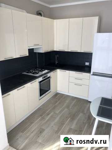 1-комнатная квартира, 42 м², 3/5 эт. на продажу в Гурьевске Калининградской области Гурьевск - изображение 1