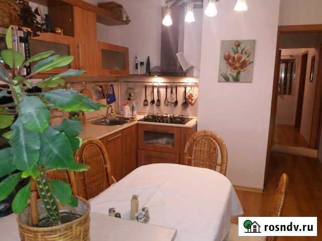 2-комнатная квартира, 57 м², 10/10 эт. в аренду посуточно в Курске Курск - изображение 1