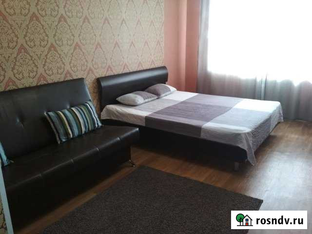 1-комнатная квартира, 49 м², 2/5 эт. в аренду посуточно в Туймазах Туймазы - изображение 1