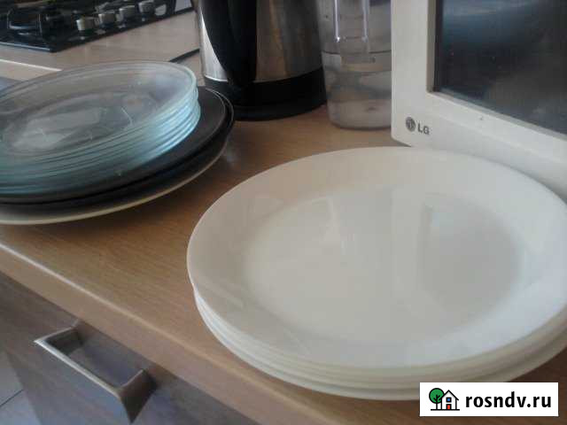 Комната 17 м² в 1-ком. кв., 1/5 эт. в аренду посуточно в Гатчине Гатчина - изображение 1