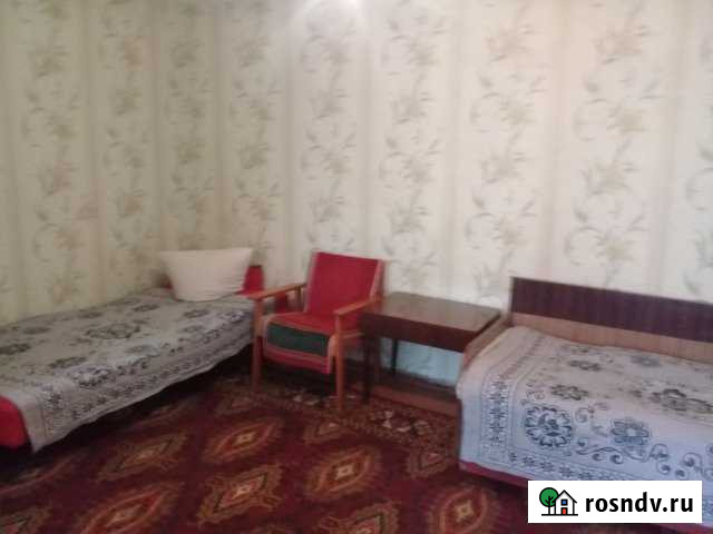 Дом 65 м² на участке 6 сот. в аренду на длительный срок в Саках Саки - изображение 1