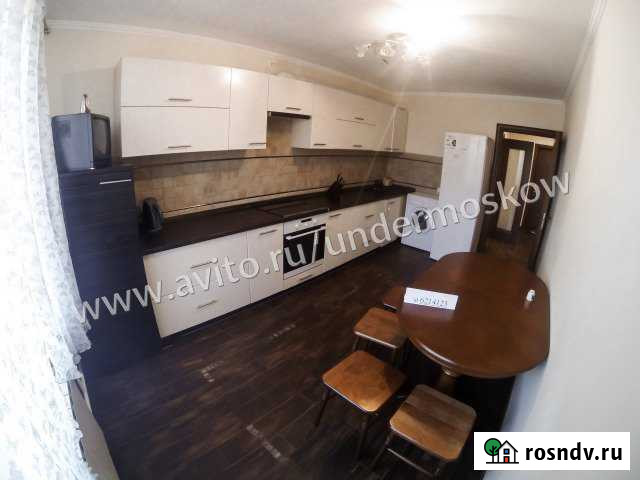 3-комнатная квартира, 85 м², 12/14 эт. в аренду посуточно в Наро-Фоминске Наро-Фоминск - изображение 1