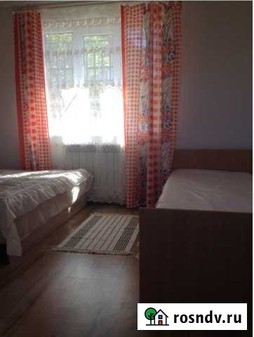 Дом 28 м² на участке 1 сот. в аренду посуточно в Приморско-Ахтарске Приморско-Ахтарск - изображение 1