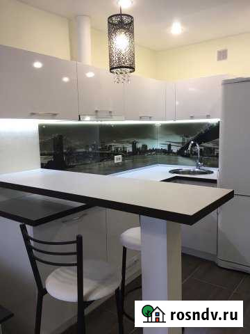 Квартира-студия, 25 м², 16/17 эт. в аренду посуточно в Кирове Киров - изображение 1