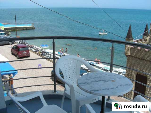 Таунхаус 183 м² на участке 1 сот. на продажу в Алуште Алушта - изображение 1