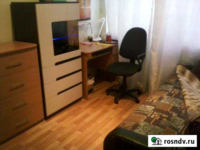 Комната 11 м² в 4-ком. кв., 3/4 эт. в аренду на длительный срок в Волхове Волхов - изображение 1