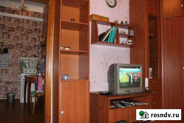 Комната 34 м² в 2-ком. кв., 2/5 эт. на продажу в Боровичах Боровичи - изображение 1