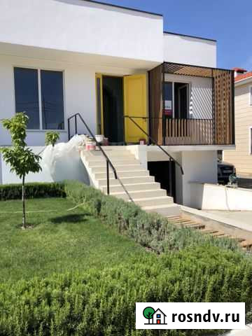 Таунхаус 250 м² на участке 2.5 сот. на продажу в Севастополе Севастополь - изображение 1