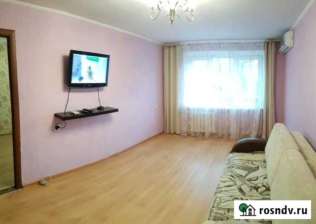 3-комнатная квартира, 75 м², 1/5 эт. в аренду посуточно в Новороссийске Новороссийск - изображение 1