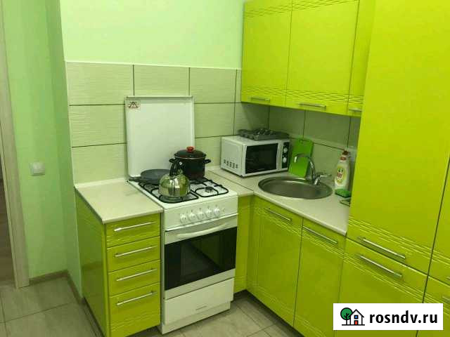 1-комнатная квартира, 33 м², 1/6 эт. в аренду посуточно в Каменске-Шахтинском Каменск-Шахтинский - изображение 1