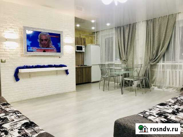 2-комнатная квартира, 48 м², 2/5 эт. в аренду посуточно в Петрозаводске Петрозаводск - изображение 1