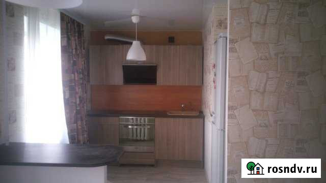 4-комнатная квартира, 63 м², 1/5 эт. на продажу в Карпинске Карпинск - изображение 1